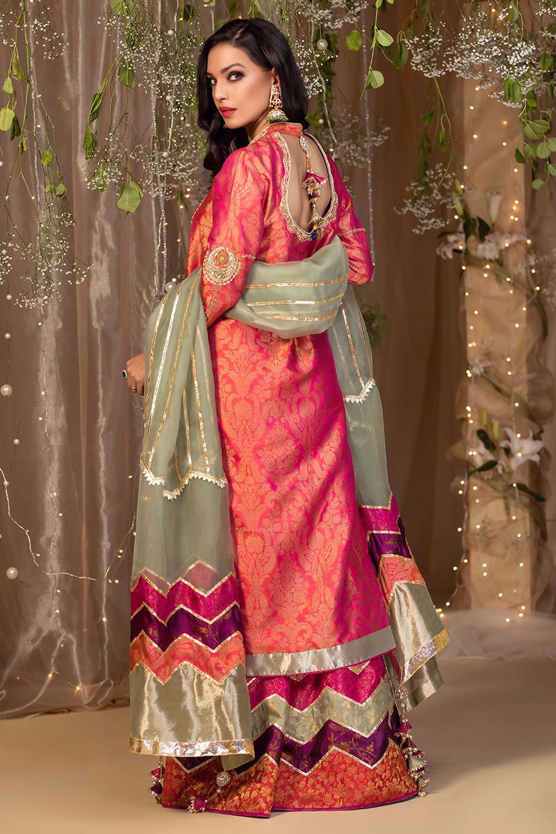 Pakistani Mehndi Dresses With Price For Brides In 2024-2025 | Pakistani  dress design, Womens dresses, Dresses